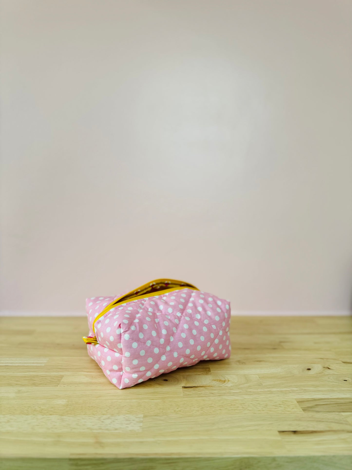 Boxy Pouch - Pink Bubbles - Medium